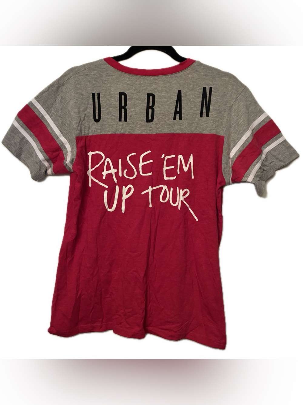 KEITH URBAN Official 2014 Raise ’Em Up Tour Concert Tee V-Neck Jersey Shirt Sz L - Picture 15 of 16
